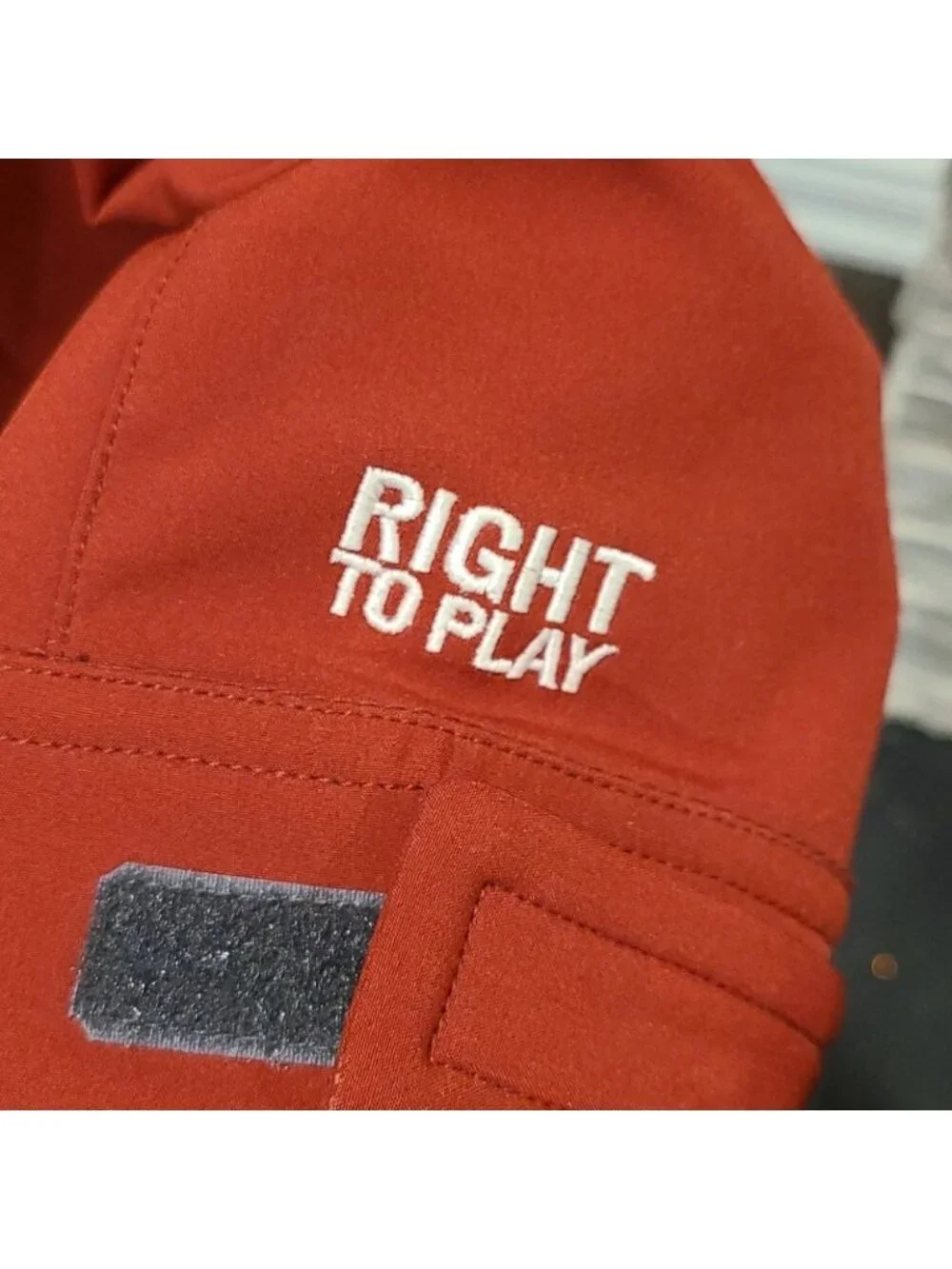 Roots soft shell jacket with removable hood